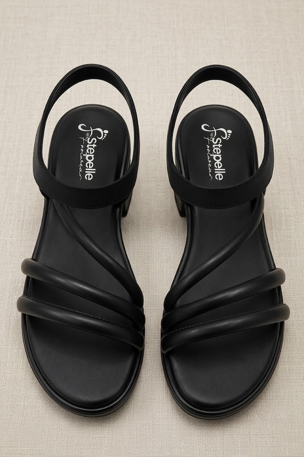 Elara | Black