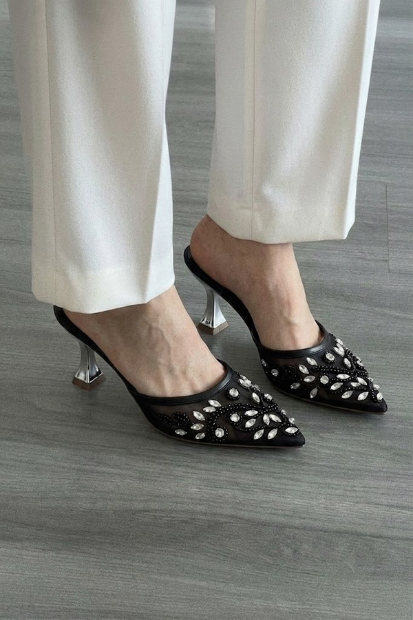 Celeste | Black