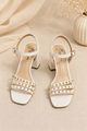 Nyra | White