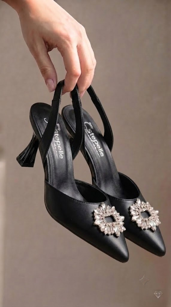Stella | Black